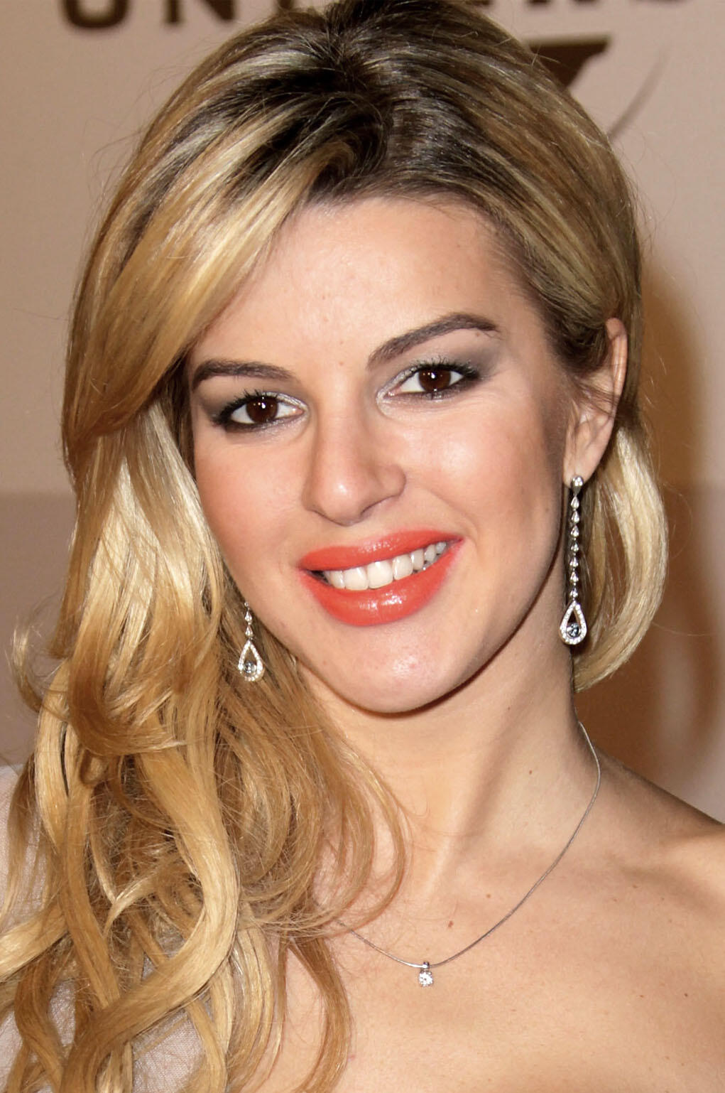 Oksana Sidorenkoning yalangoch fotosuratlari